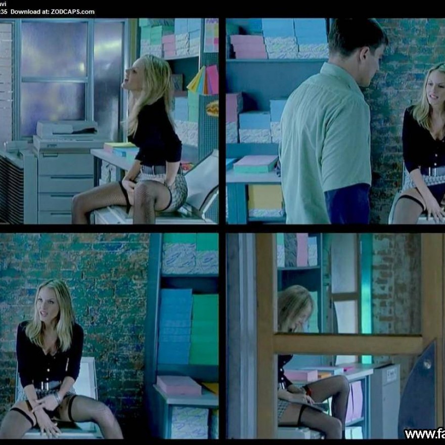 Monet Mazur Beautiful Nude Scene Celebrity Sexy Straight