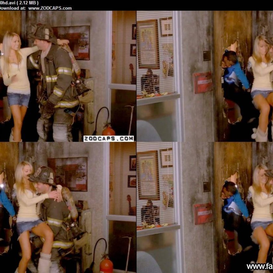 Katrina Bowden Beautiful Straight Nude Scene Celebrity Sexy