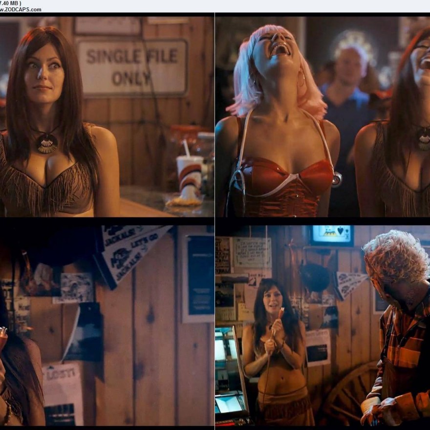 Diora Baird Celebrity Nude Scene Sexy Straight Beautiful