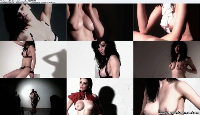 Vikki Blows Calendar Photoshoot Beautiful Nude Scene Celebrity Sexy
