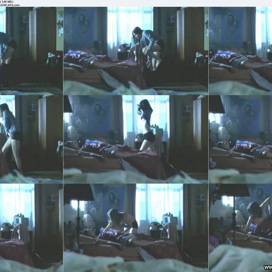 Jessica Pare Sexy Celebrity Nude Scene Straight Beautiful